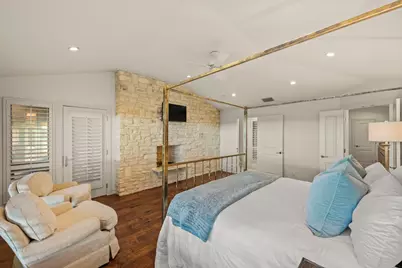 1005 Challenger, Lakeway, TX 78734 - Photo 16