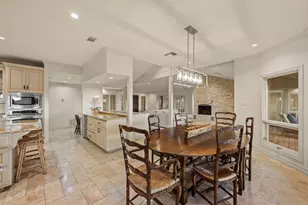 1005 Challenger, Lakeway, TX 78734 - Photo 12