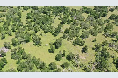 3215 County Road 305, Jarrell, TX 76537 - Photo 16