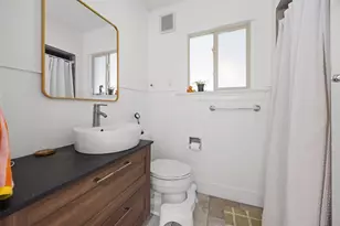 1028 E 43rd St, Austin, TX 78751 - Photo 28