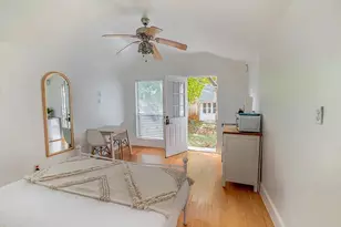 1028 E 43rd St, Austin, TX 78751 - Photo 22