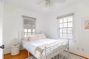 1028 E 43rd St, Austin, TX 78751 - Photo 4