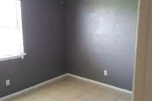 1320 Wilson St, Lockhart, TX 78644 - Photo 8