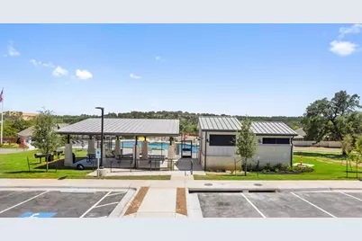 252 Rivers Edge Drive, Georgetown, TX 78628 - Photo 2