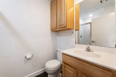 2601 E 7th Street #203, Austin, TX 78702 - Photo 20