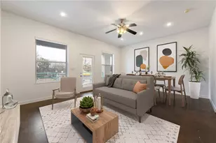 2601 E 7th St, Austin, TX 78702 - Photo 2