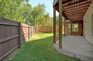 1904 Cedar Ridge Dr, Austin, TX 78741 - Photo 40