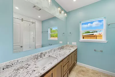 1904 Cedar Ridge Drive, Austin, TX 78741 - Photo 22