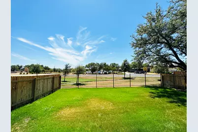 112 Groesbeck Lane, Leander, TX 78641 - Photo 28