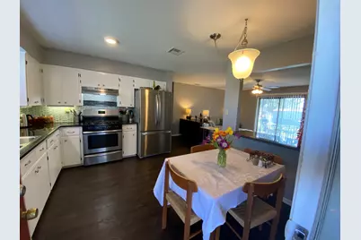 1305 E Main Street, Round Rock, TX 78664 - Photo 2