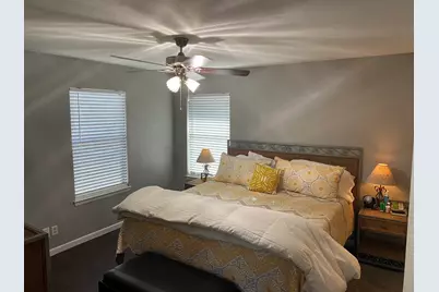1305 E Main Street, Round Rock, TX 78664 - Photo 8