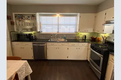 1305 E Main Street, Round Rock, TX 78664 - Photo 6
