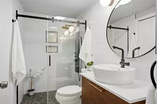 1509 W 39 1/2 St, Austin, TX 78756 - Photo 8