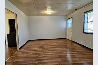 501 N Burnet Street, Manor, TX 78653 - Photo 6