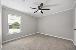 321 Quarry Springs Dr, San Marcos, TX 78666 - Photo 14