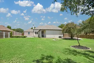 321 Quarry Springs Dr, San Marcos, TX 78666 - Photo 18