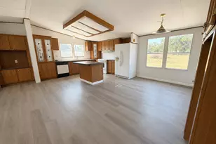 235 Cedar Creek Cir, Cedar Creek, TX 78612 - Photo 6