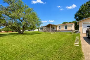 235 Cedar Creek Cir, Cedar Creek, TX 78612 - Photo 2