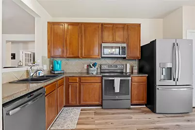 506 Glacier Point Trail, Taylor, TX 76574 - Photo 6