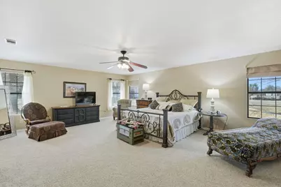 306 Starview Drive, Georgetown, TX 78628 - Photo 14