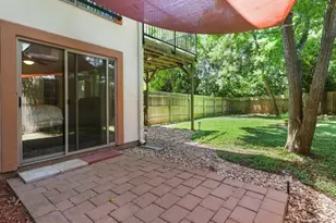 13420 Lyndhurst St, Austin, TX 78729 - Photo 22