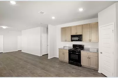 112 Bountiful Lane, Elgin, TX 78621 - Photo 18