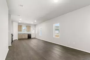 112 Bountiful Ln, Elgin, TX 78621 - Photo 12