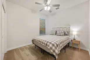 2101 Rivers Edge Way, Austin, TX 78741 - Photo 14