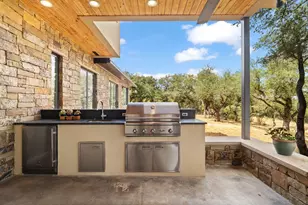 11400 Crumley Ranch Rd, Austin, TX 78738 - Photo 32