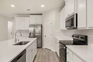 148 Limonite Ln, Liberty Hill, TX 78642 - Photo 6