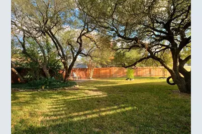 1110 Fossil Cove, Round Rock, TX 78681 - Photo 24