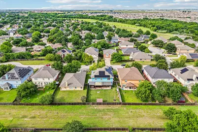 112 Floating Leaf Drive, Hutto, TX 78634 - Photo 32