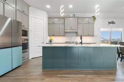 224 Green Knoll Lane, Georgetown, TX 78628 - Photo 10