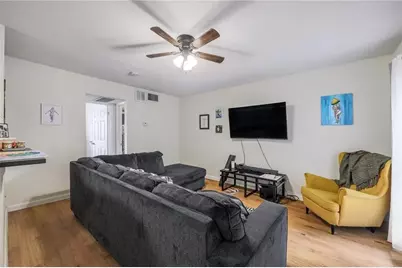 2207 Leon Street #203, Austin, TX 78705 - Photo 4