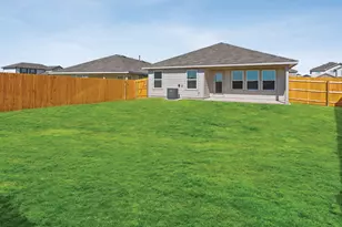 284 Mustang Lk Cir, Buda, TX 78610 - Photo 30