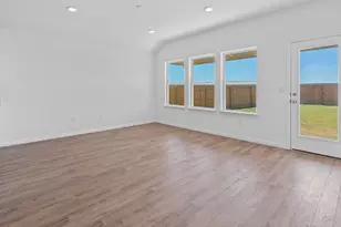 284 Mustang Lk Cir, Buda, TX 78610 - Photo 12