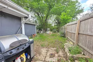 1203 Highland Ave, Rockdale, TX 76567 - Photo 18