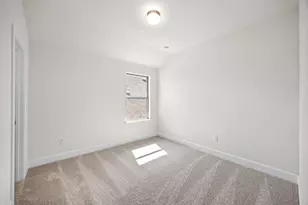 8105 Royal Mint Cv, Lago Vista, TX 78645 - Photo 18