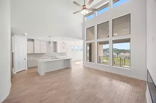 8105 Royal Mint Cv, Lago Vista, TX 78645 - Photo 4