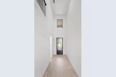 8105 Royal Mint Cove, Lago Vista, TX 78645 - Photo 2