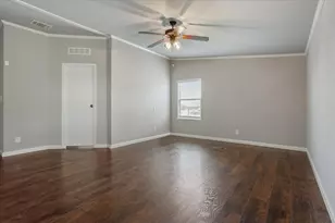 3745 Co Rd 428, Granger, TX 76530 - Photo 16