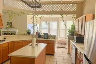 2201 Crownspoint Dr, Austin, TX 78748 - Photo 8