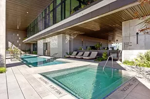 610 Davis St, Austin, TX 78701 - Photo 28