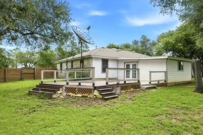 900 County Road 474, Elgin, TX 78621 - Photo 30
