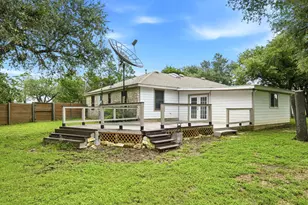 900 Co Rd 474, Elgin, TX 78621 - Photo 30