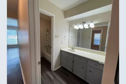 606 Country Aire Drive #B, Round Rock, TX 78664 - Photo 10