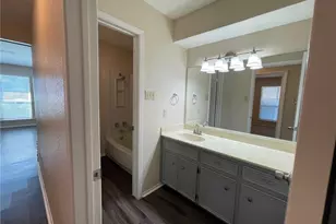 606 Country Aire Dr, Round Rock, TX 78664 - Photo 10