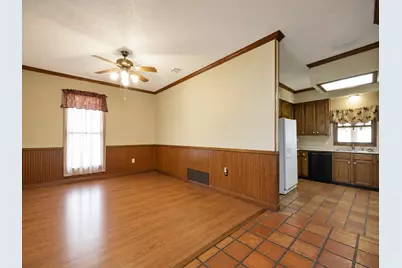 431 N Berry Lane, Georgetown, TX 78626 - Photo 4