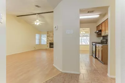 9000 Marsh Drive, Austin, TX 78748 - Photo 6