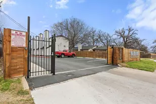 2706 Wheless Ln, Austin, TX 78723 - Photo 4